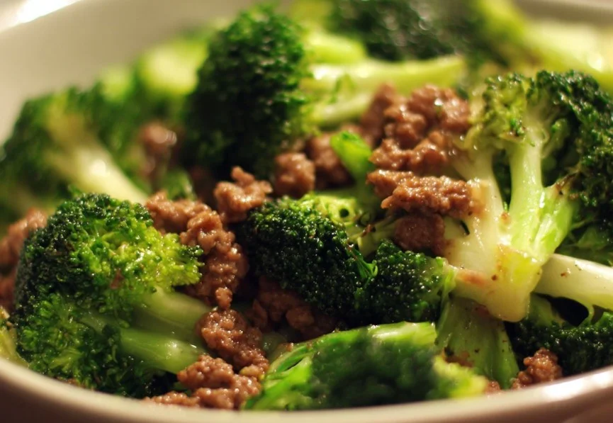 Ground beef and broccoli stir-fry, a quick and tasty dinner recipe
