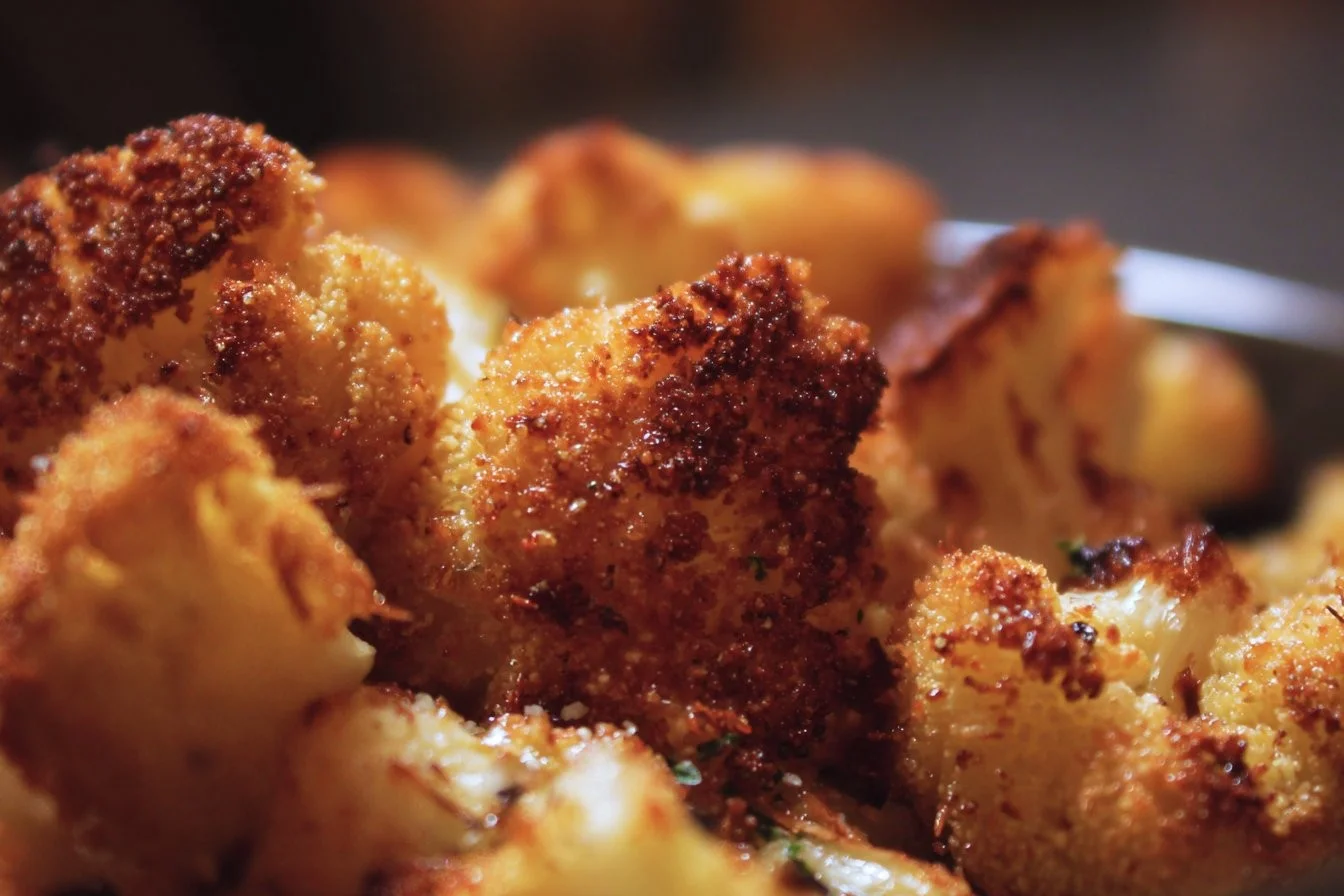 Crispy Parmesan Roasted Cauliflower served on a plate
